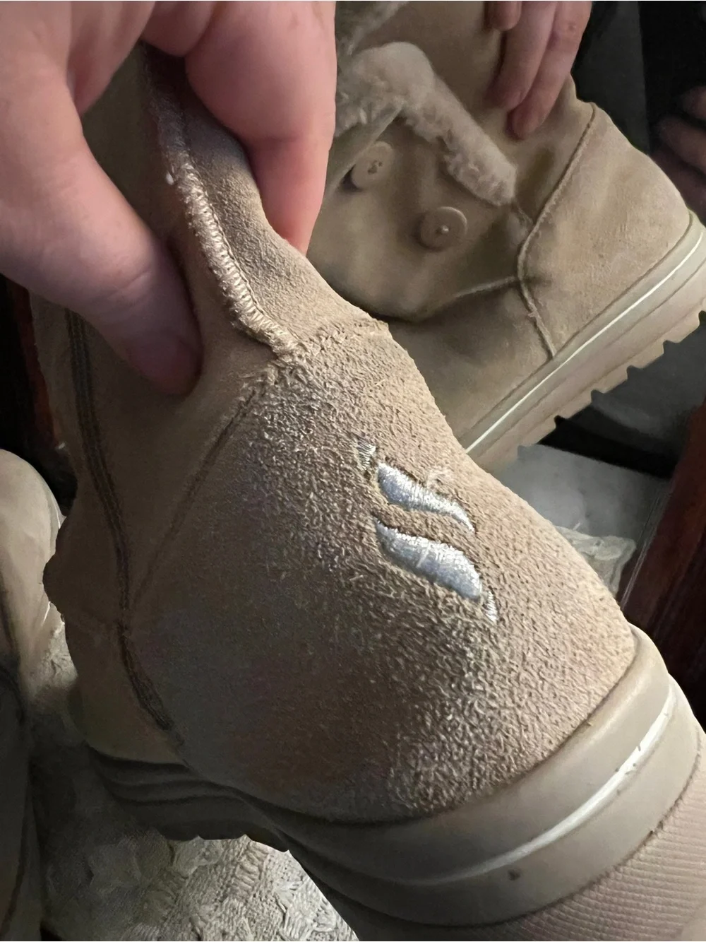 Skechers classic faux